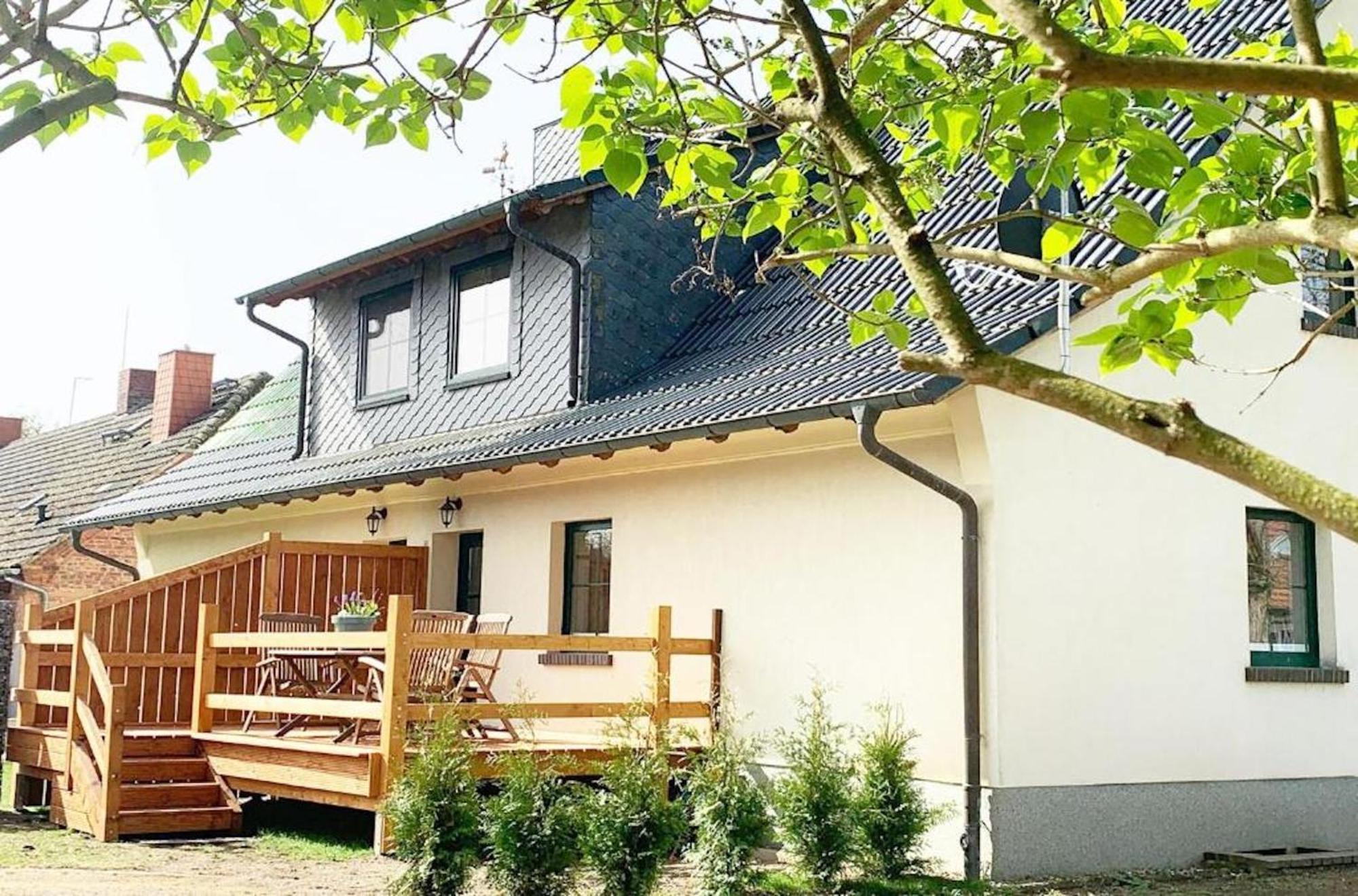 Apartment Das 